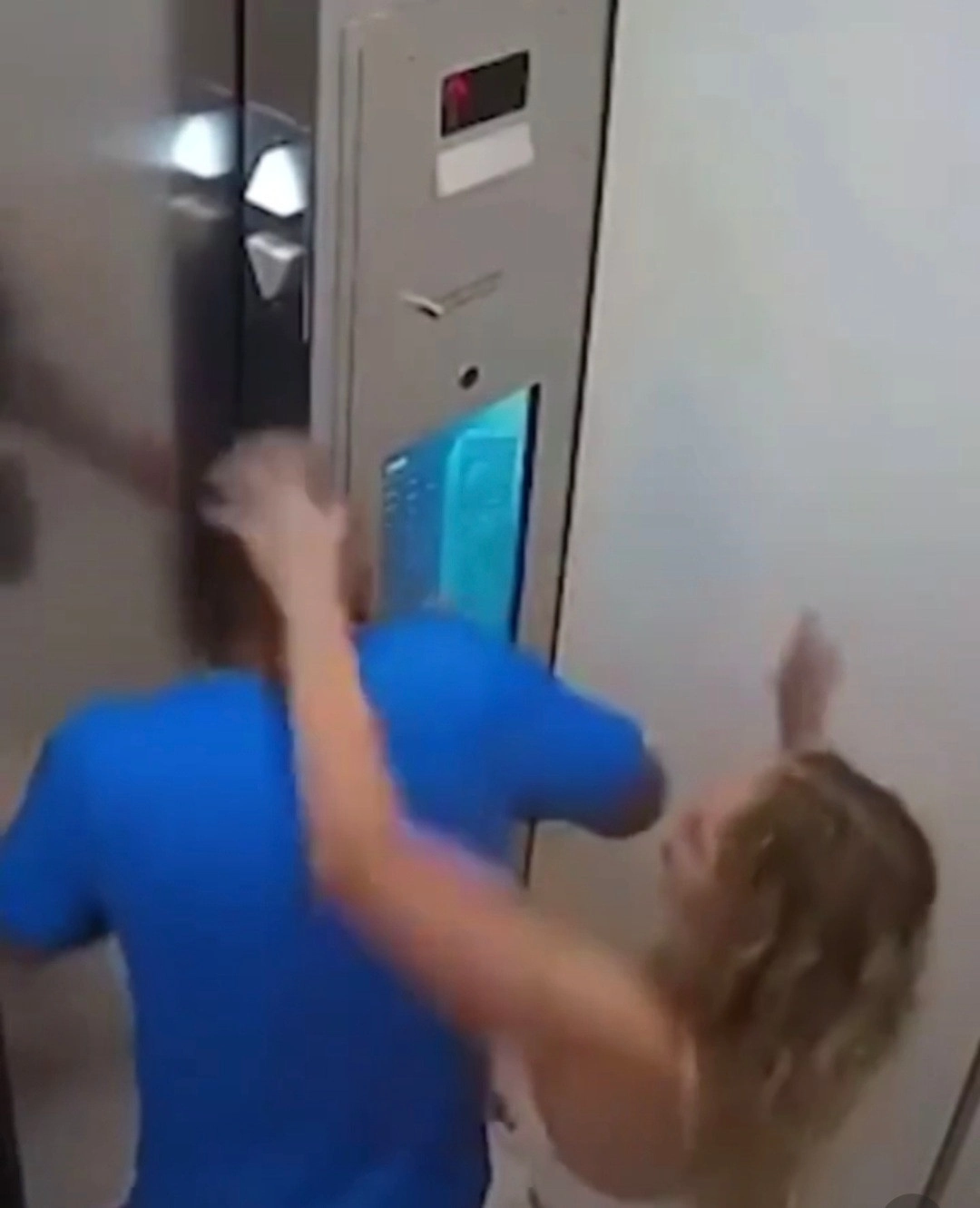 Courtney Clenney attacking Nigerian-American boyfriend Christian Obumseli in elevator months before she murdered him 1