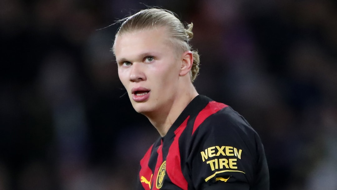 https://www.wikirise.com/wp-content/uploads/2022/12/Erling-Haaland-smashes-Premier-League-goals-record.jpg