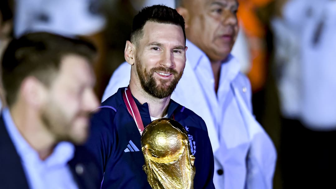 https://www.wikirise.com/wp-content/uploads/2022/12/PSG-manager-confirms-Lionel-Messi-return-date.jpg