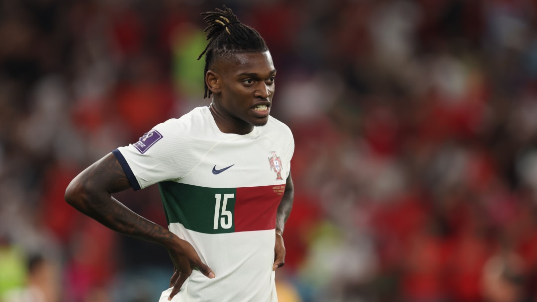 https://www.wikirise.com/wp-content/uploads/2022/12/Rafael-Leao-deals-blow-to-AC-Milan-after-opening-contract.jpg