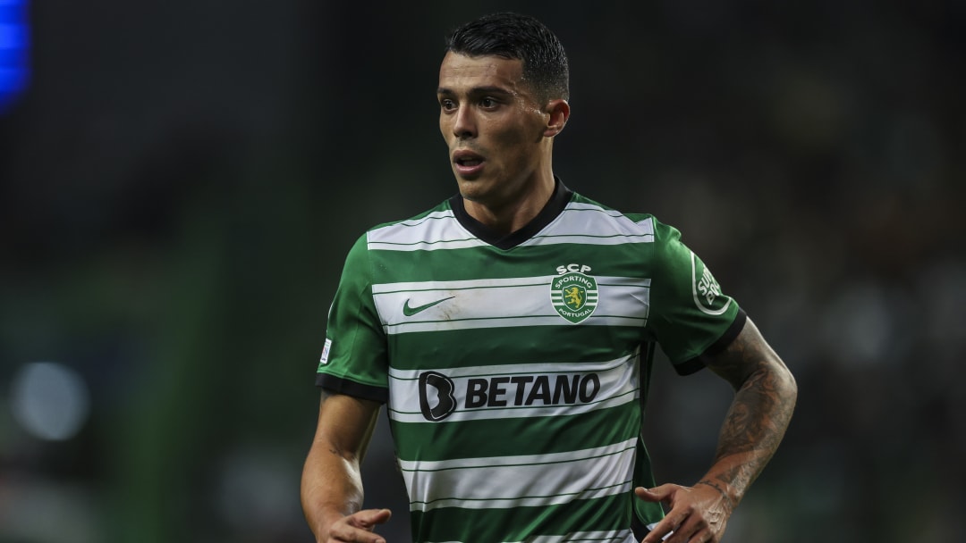 https://www.wikirise.com/wp-content/uploads/2022/12/Tottenham-ask-Sporting-CP-about-potential-Pedro-Porro-deal.jpg