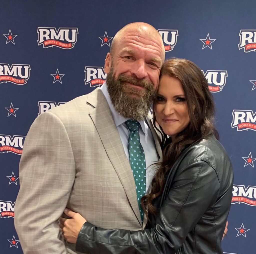 Triple H and Stephani McMahon - Thrill NG